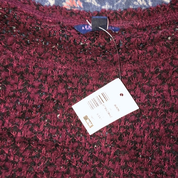 Aeropostale sweater - Picture 2 of 3